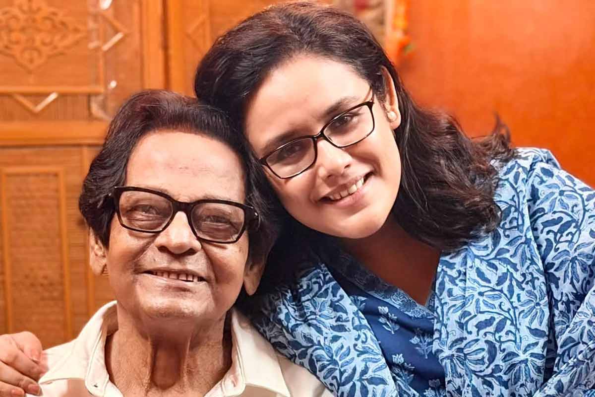 মারাদোনার সফর থেকে সৃজিতের ‘উইঙ্কল টুইঙ্কল’, মাতৃত্ব সামলে টলিউডের ‘পোস্টার গার্ল’ প্রভাতকন্যা একতা