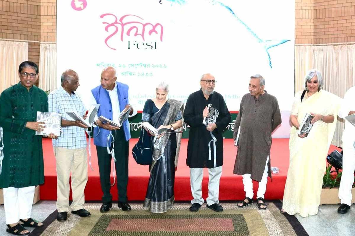 মৎস্য কূটনীতি! পদ্মায় মাছের আকাল, এদিকে দিল্লিতে জমজমাট ভারত-বাংলাদেশ ‘ইলিশ ফেস্ট’