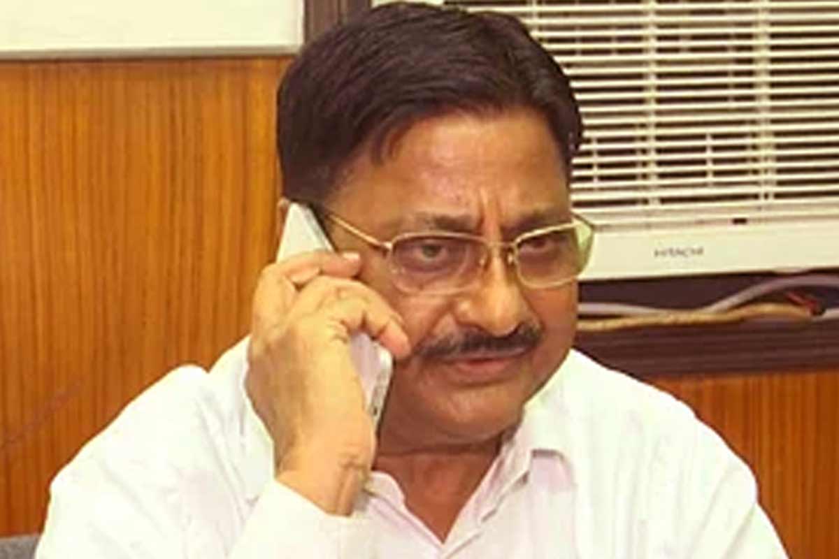 পদত্যাগ করলেন মমতার দাদা, আইএফএ নির্বাচনের আগে কেন এমন সিদ্ধান্ত অজিত বন্দ্যোপাধ্যায়ের?