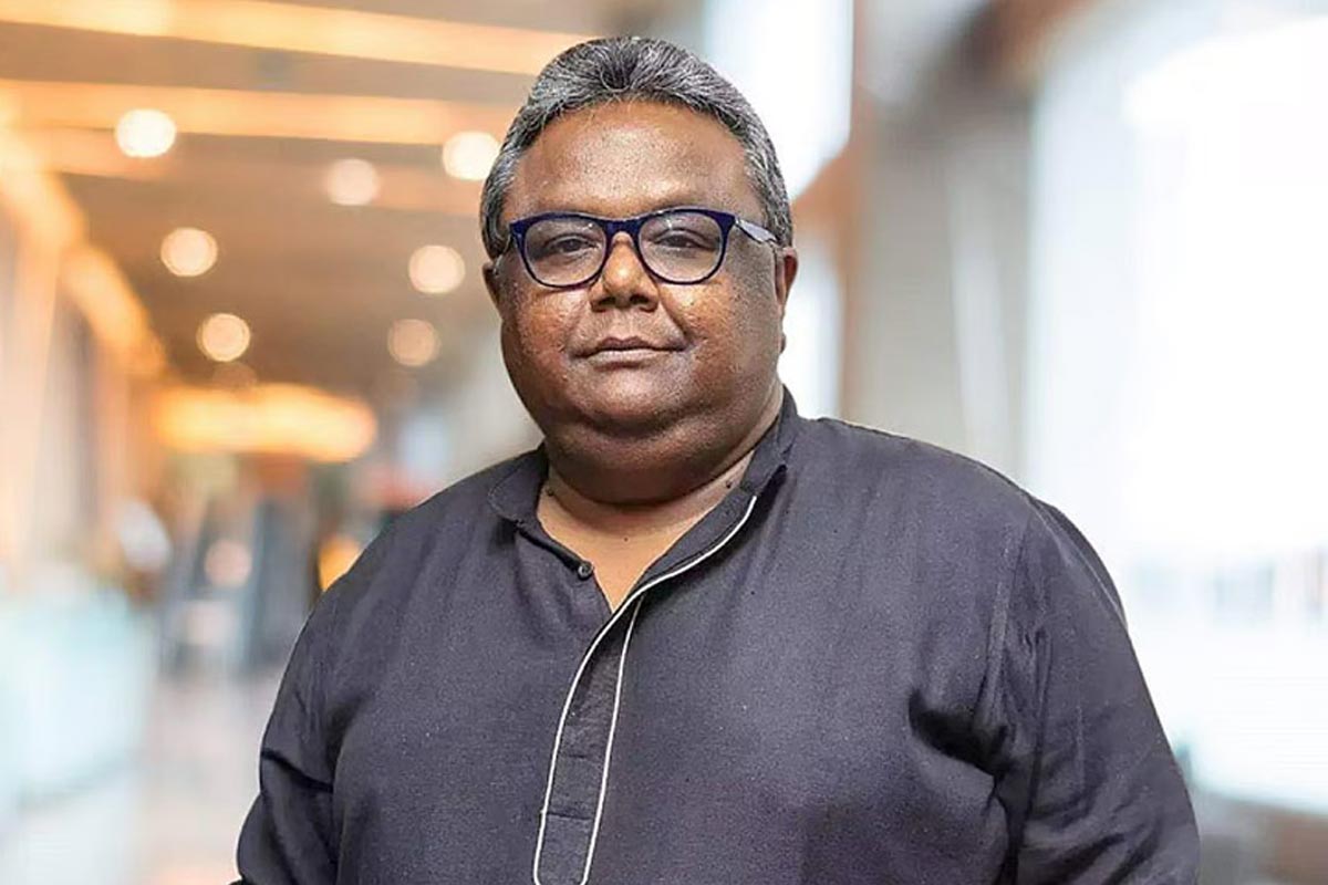 পুজোর মুখে দুঃসংবাদ, কাছের মানুষকে হারালেন পরিচালক ইন্দ্রদীপ