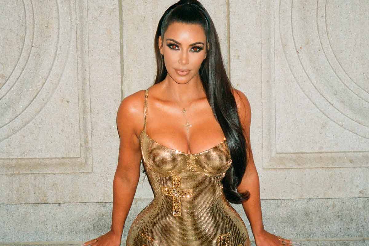 Kim Kardashian suffers from Esophagitis