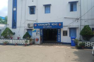 বাংলাদেশের জঙ্গি সংগঠনের সঙ্গে প্রত্যক্ষ যোগ! এনআইএর জালে মসজিদের ইমাম