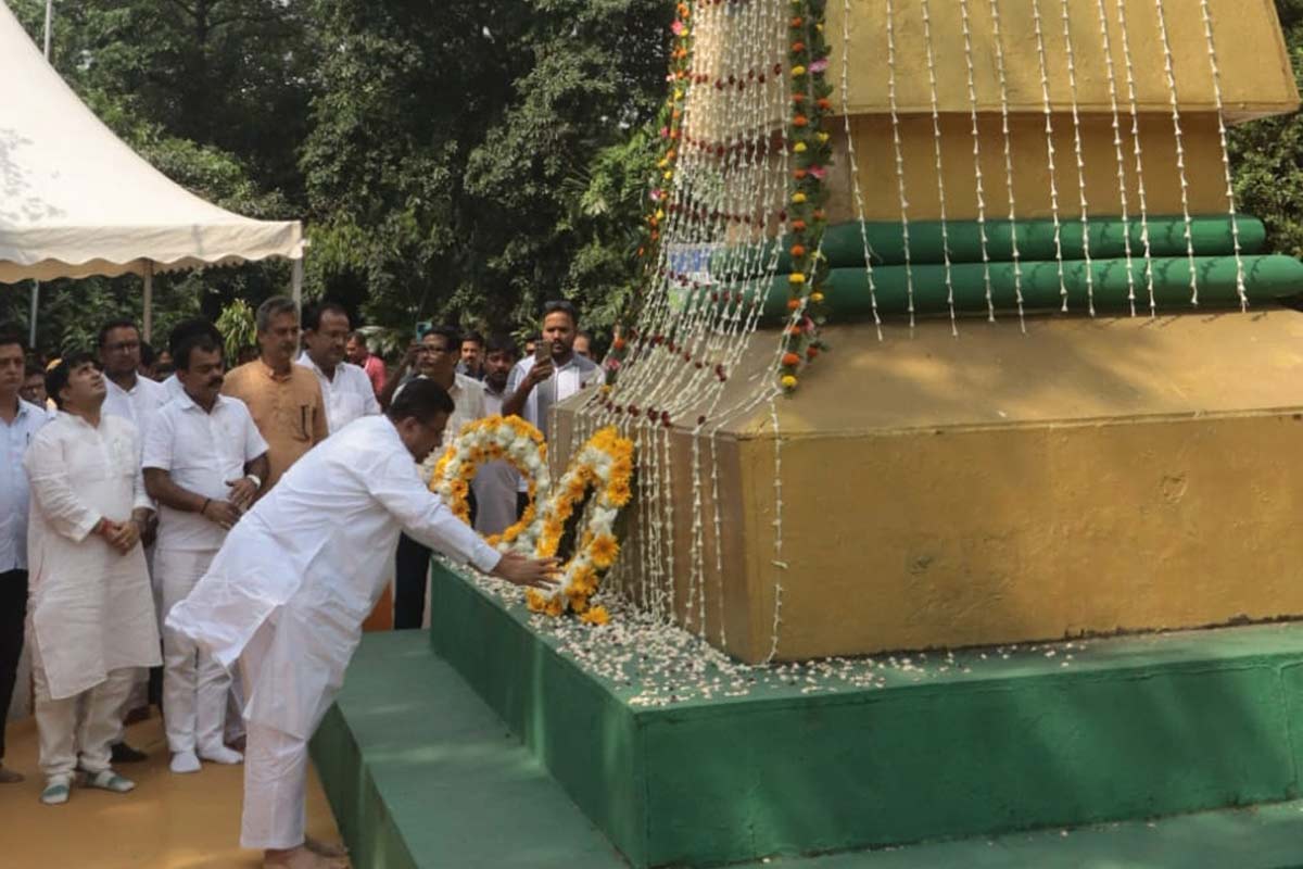 এতদিন অবহেলিত! মাতঙ্গিনী হাজারার মৃত্যুদিনে শ্রদ্ধার্ঘ্য শুভেন্দুর, দিলেন রাষ্ট্রবাদের বার্তা