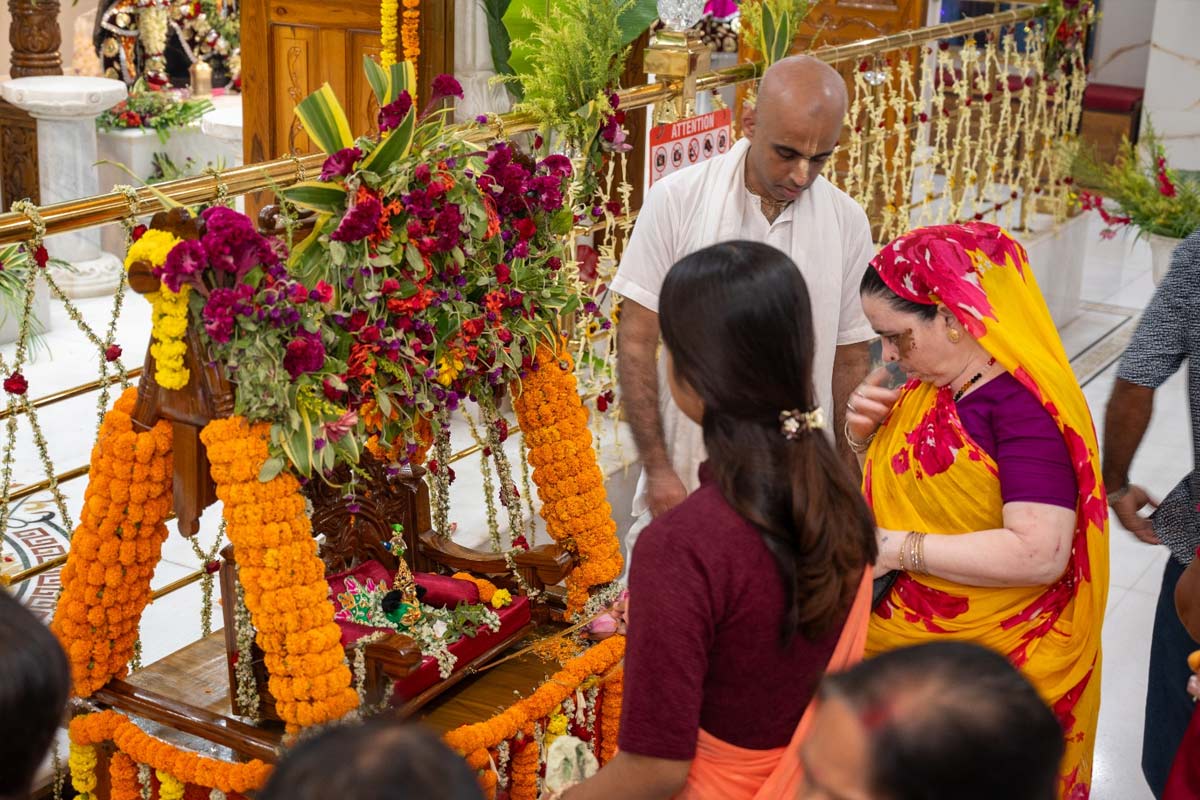 Mayapur celebrates Nanda Utsav after Janmashtami with Harinam Sankirtan