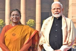 দিল্লিতে বাড়ি ভেঙে মৃত ৪, শোকপ্রকাশ মোদি-মুর্মুর, ‘এড়ানো যেত’, তোপ কংগ্রেসের