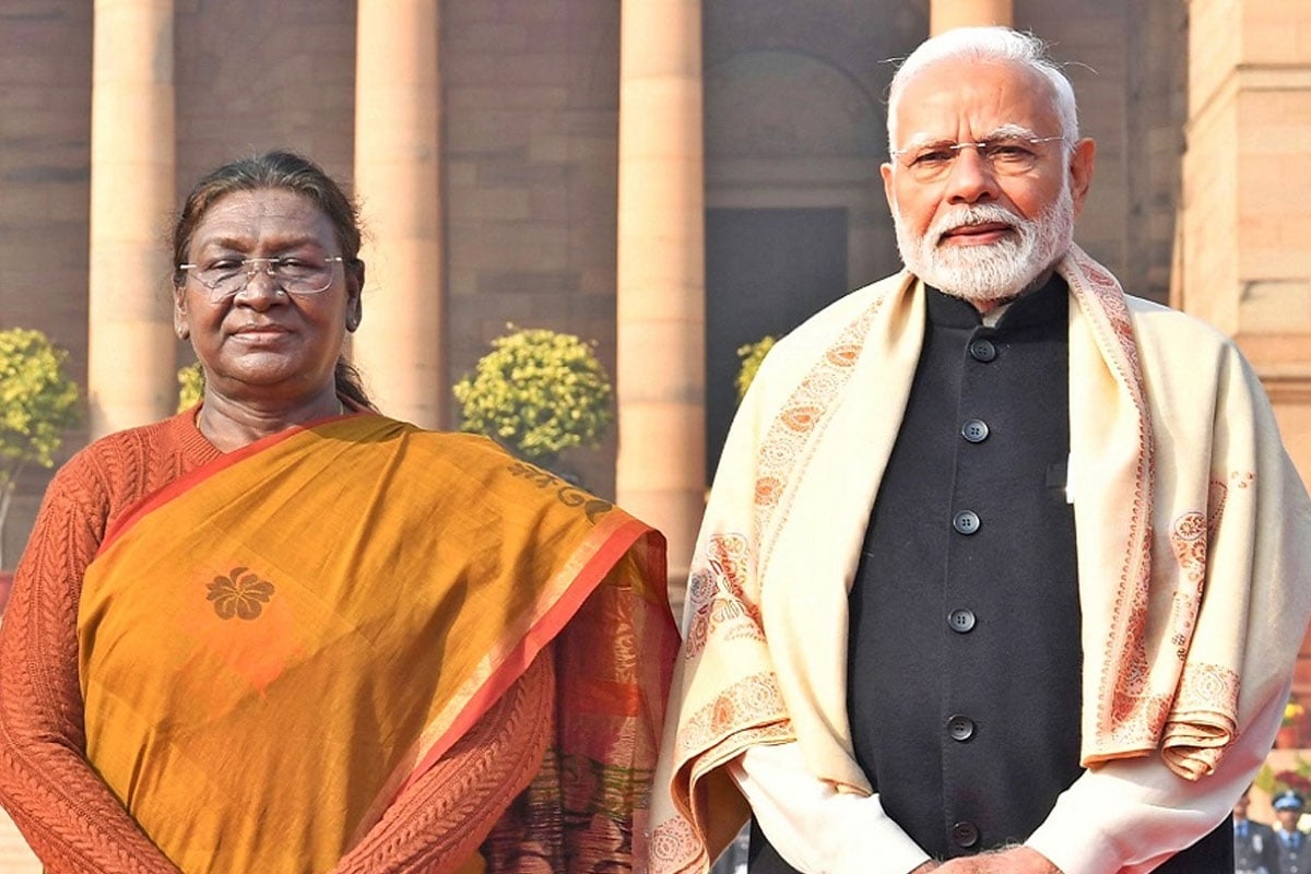দিল্লিতে বাড়ি ভেঙে মৃত ৪, শোকপ্রকাশ মোদি-মুর্মুর, ‘এড়ানো যেত’, তোপ কংগ্রেসের