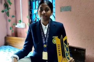 বাবার চায়ের দোকান, দারিদ্রকে সঙ্গী করেই আন্তর্জাতিক প্রতিযোগিতায় জোড়া সোনা প্রাপ্তি বঙ্গকন্যার