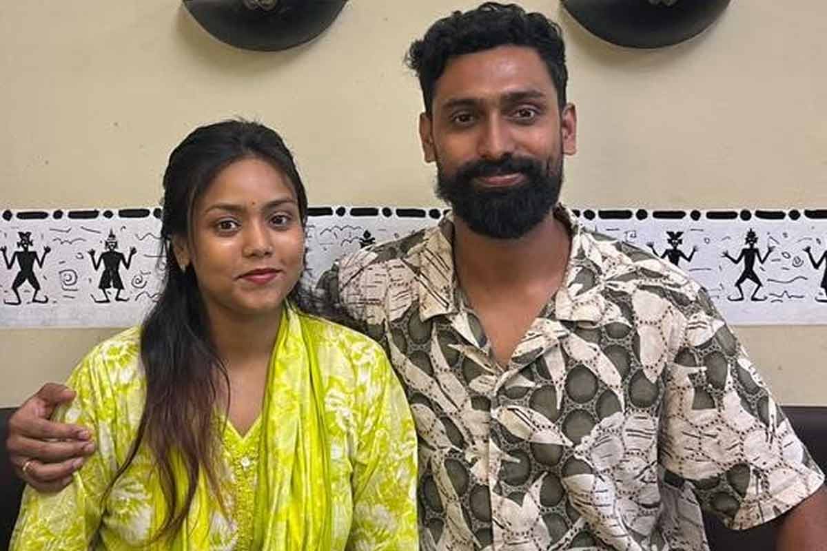 মৃত্যুর সঙ্গে পাঞ্জা বারবিকিউয়ের আগুনে দগ্ধ নববধূর, ‘মেয়ের মতোই ভালোবাসি’, কেঁদে আকূল শাশুড়ি