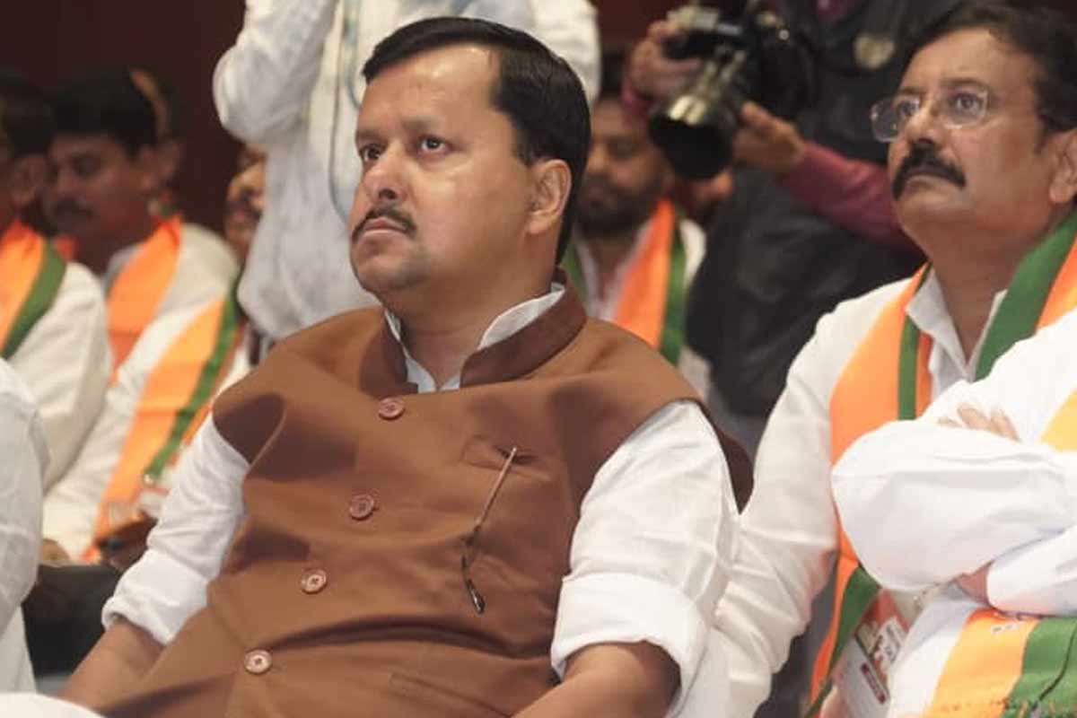 নজরে বঙ্গের জেন জি ভোটার, যুব মোর্চার ‘নবীন’ নেতৃত্বকে নিয়ে আলোচনায় নীতীন