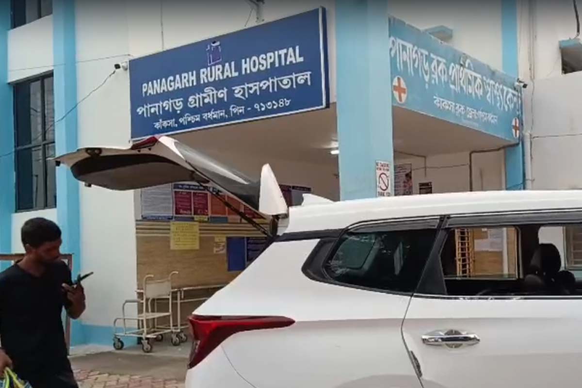 বিশ্বকর্মা পুজোর জন্য মেলেনি অ্যাম্বুল্যান্স! ভাড়া গাড়িতেই সন্তান প্রসব, উত্তেজনা পানাগড়ে