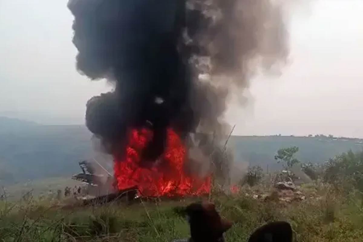 জরুরি অবতরণের চেষ্টা ব্যর্থ, কঙ্গোয় সেনার বিমানে মর্মান্তিক দুর্ঘটনা, মৃত শীর্ষ আধিকারিক-সহ ১৪