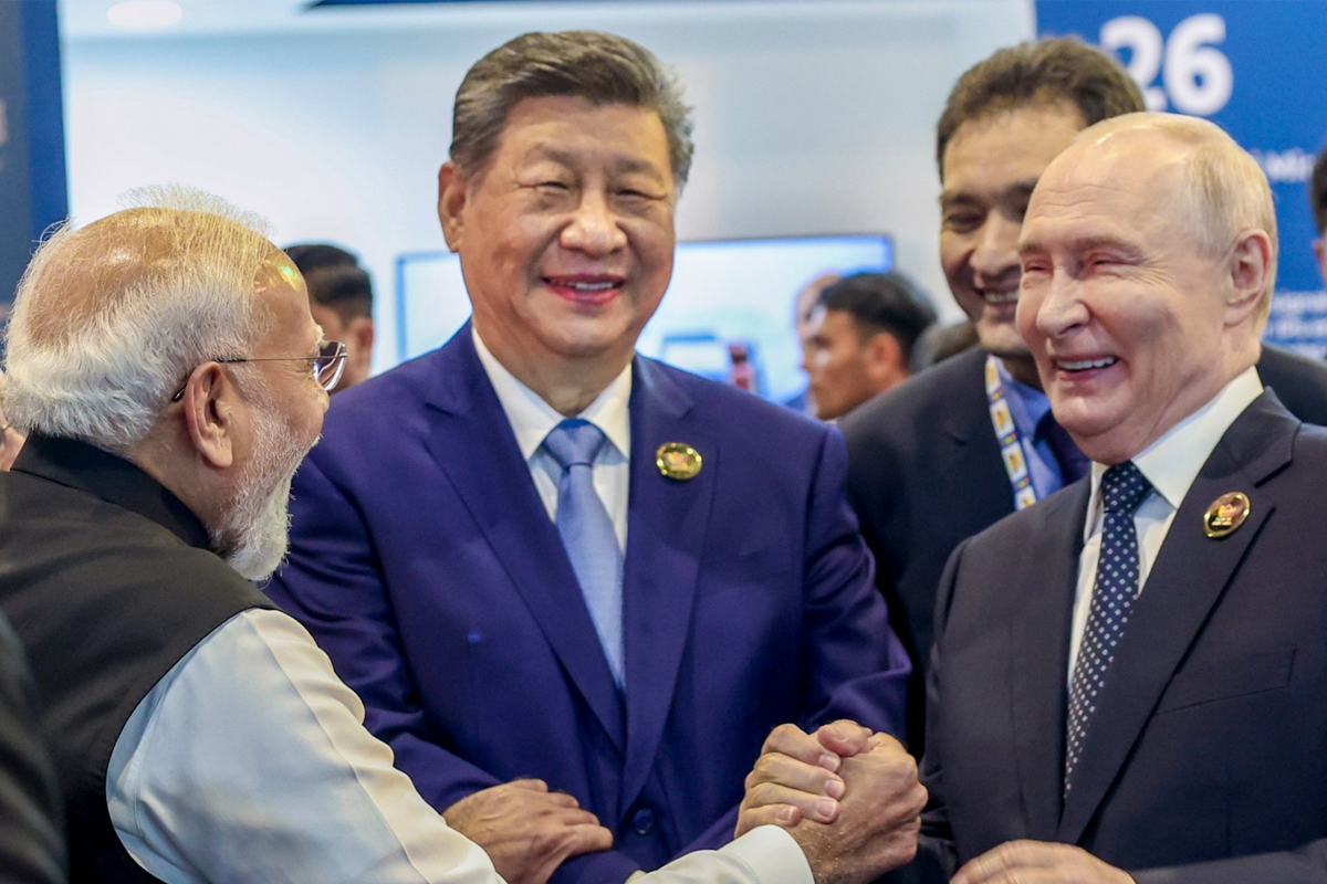 ‘সময় বদলে যাচ্ছে’, ব্রিকস থেকে ট্রাম্পকে বার্তা মোদির! ‘শক্তিশালী’ ভারত দেখলেন পুতিন-জিনপিংও