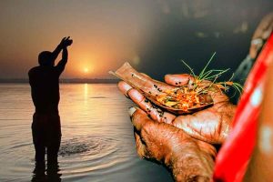 মহালয়ার আগে কীভাবে কাটাবেন পিতৃদোষ, কবে থেকে শুরু পিতৃপক্ষ?