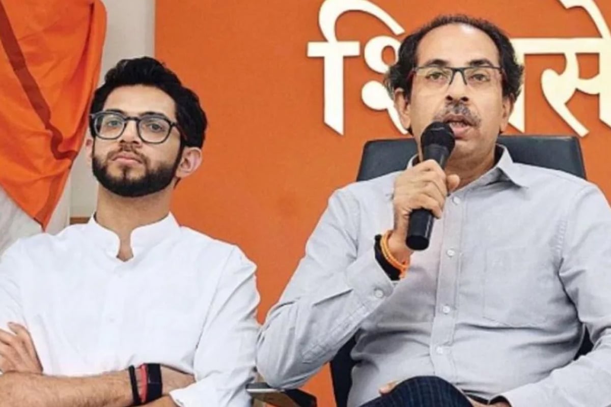 সুশান্তের ম্যানেজারের ‘খুনে’ দায়ী উদ্ধব-আদিত্য? এফআইআরে নাম মহারাষ্ট্রের প্রাক্তন স্বরাষ্ট্রমন্ত্রীরও