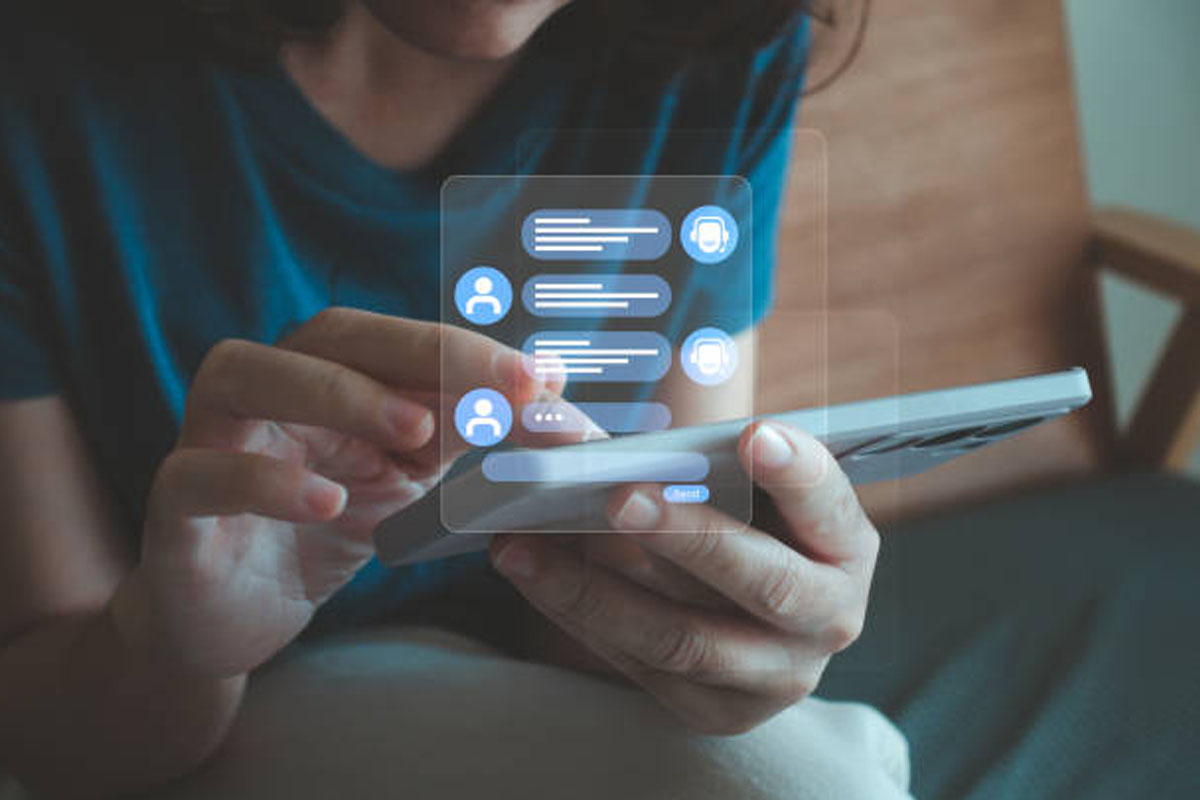 5 Things You Should Never Share With An AI Chatbot