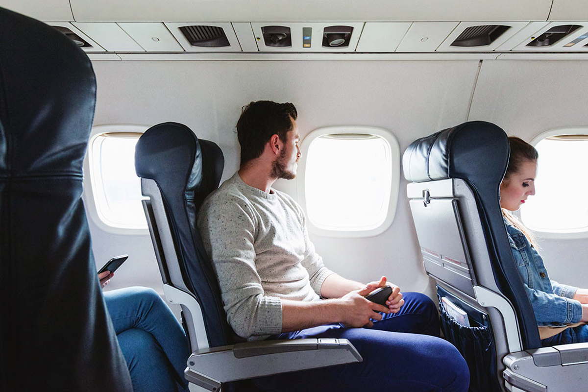 flight asthma attack breathlessness emergency what to do mid air