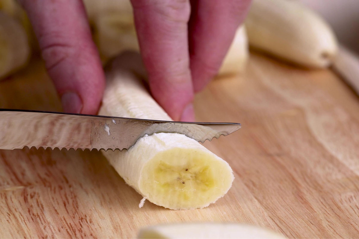 Buying Bananas? 5 Signs They May Be Chemically Ripened