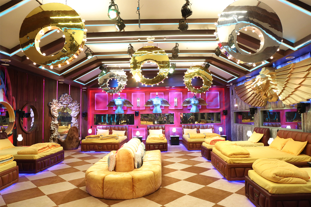 bigg boss house psychology 24 hour camera surveillance behaviour