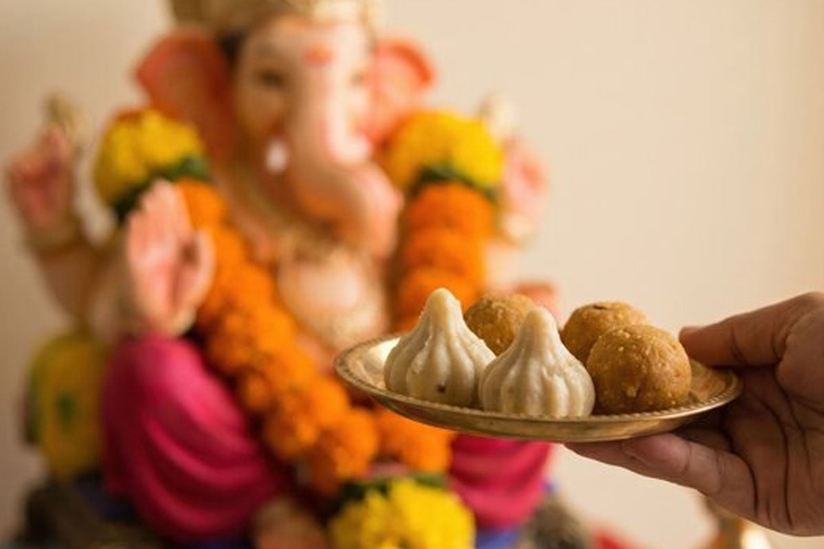 প্রসন্ন হবেন গণপতি বাপ্পা, মিলবে আশীর্বাদ, বাড়িতেই বানিয়ে অর্পণ করুন এই ৫ ভোগ