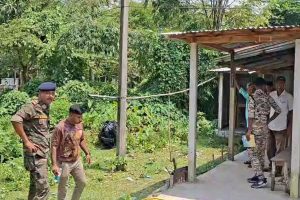 ঘরে বৃদ্ধের রক্তাক্ত দেহ, কাছেই ঝোপে খোঁজ মিলল স্ত্রীর! জোড়া ‘খুনে’ চাঞ্চল্য কোচবিহারে