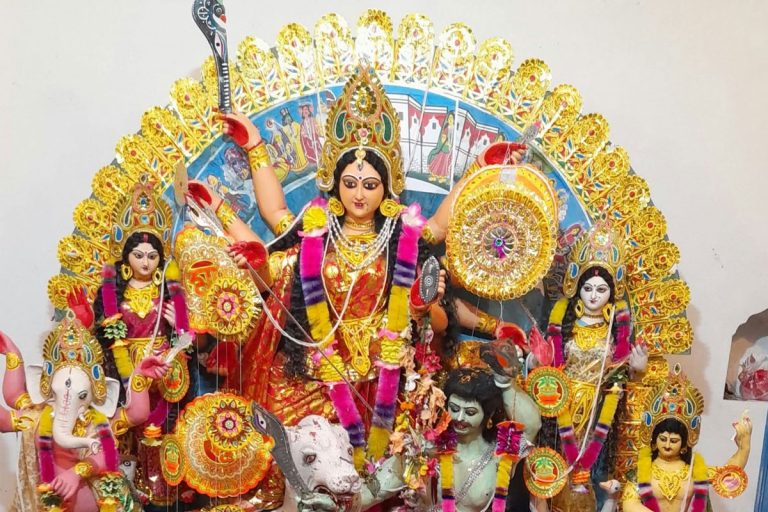 শুরু করেছিলেন বাড়ির জামাই, দশমীতে রসগোল্লার ভোগ! আর কী বিশেষত্ব কাঁকসার এই পুজোয়?