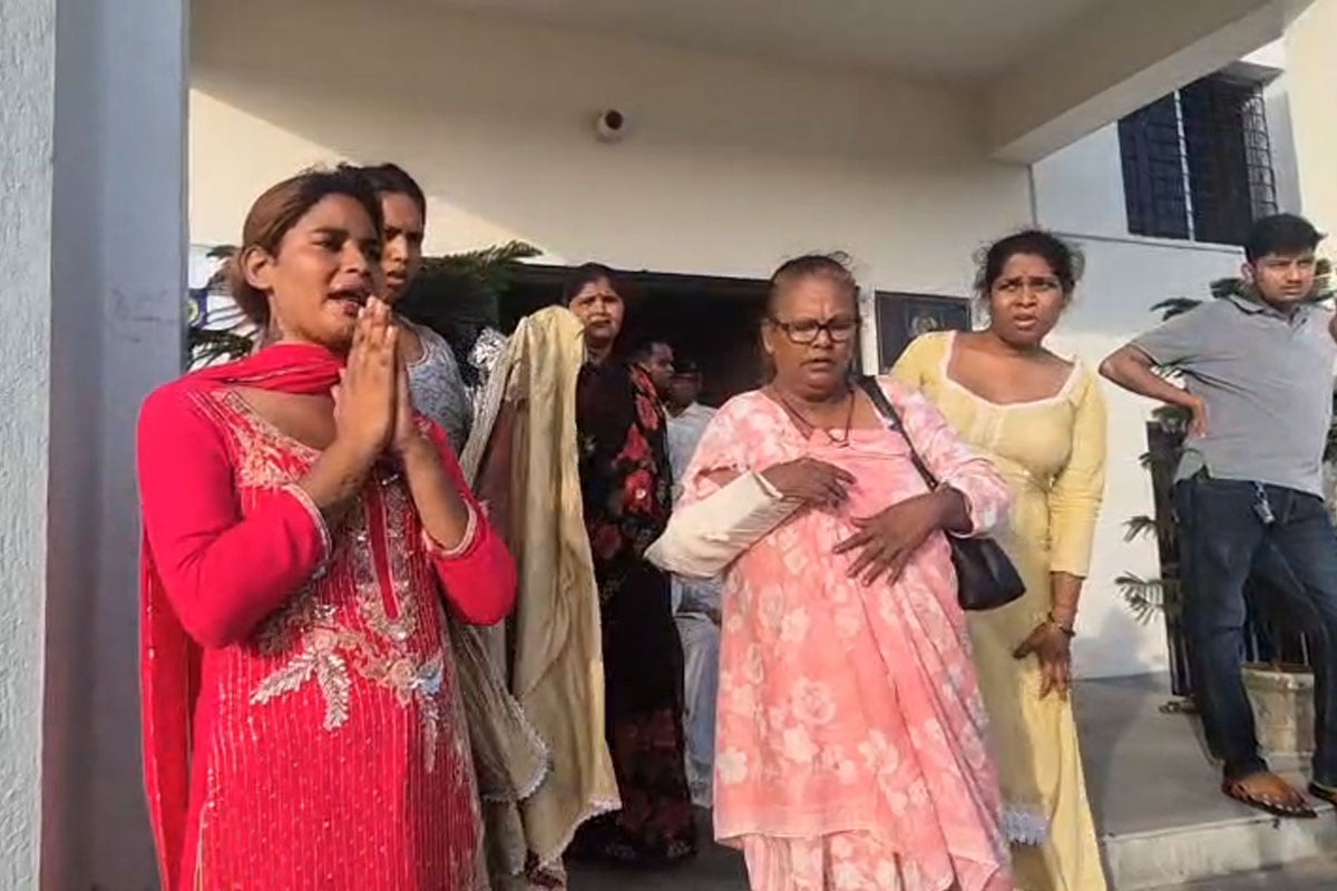 এলাকা দখল নিয়ে দুর্গাপুরে বৃহন্নলাদের গোষ্ঠী সংঘর্ষ, বাংলাদেশ থেকে এসে ‘ব্যবসা’?