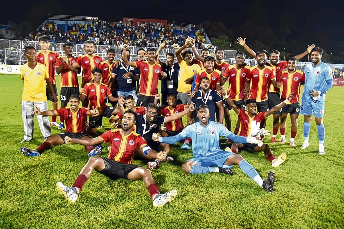 ‘চাইনি সিনিয়ররা ডার্বি খেলুক’, বলছেন ইস্টবেঙ্গল কোচ, জয় না পেয়ে আক্ষেপ লাল-হলুদে