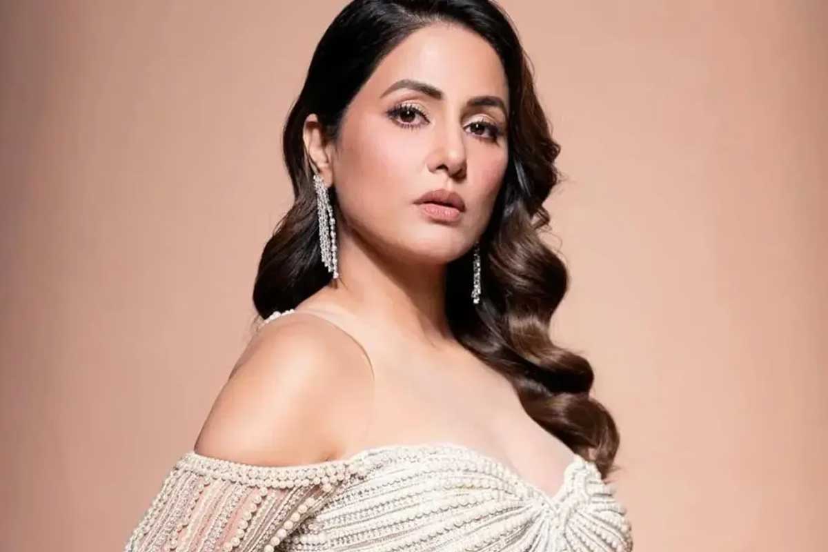 Asim Riaz takes a dig at Hina Khan and Rubina Dilaik, calling them 'industry puppets'
