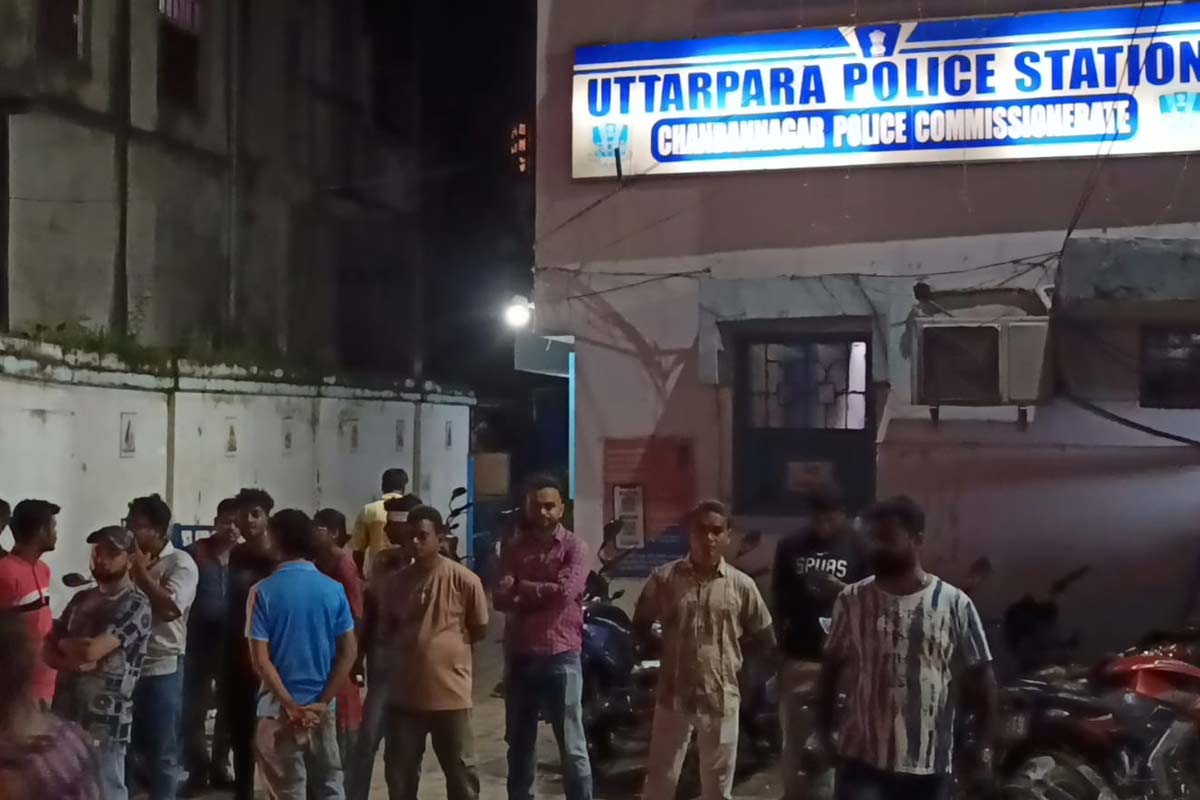 সন্তানের নিরাপত্তা নিয়ে প্রশ্ন, বাবার নাক ফাটালেন পুলকার চালক! হুগলির হিন্দমোটরে উত্তেজনা