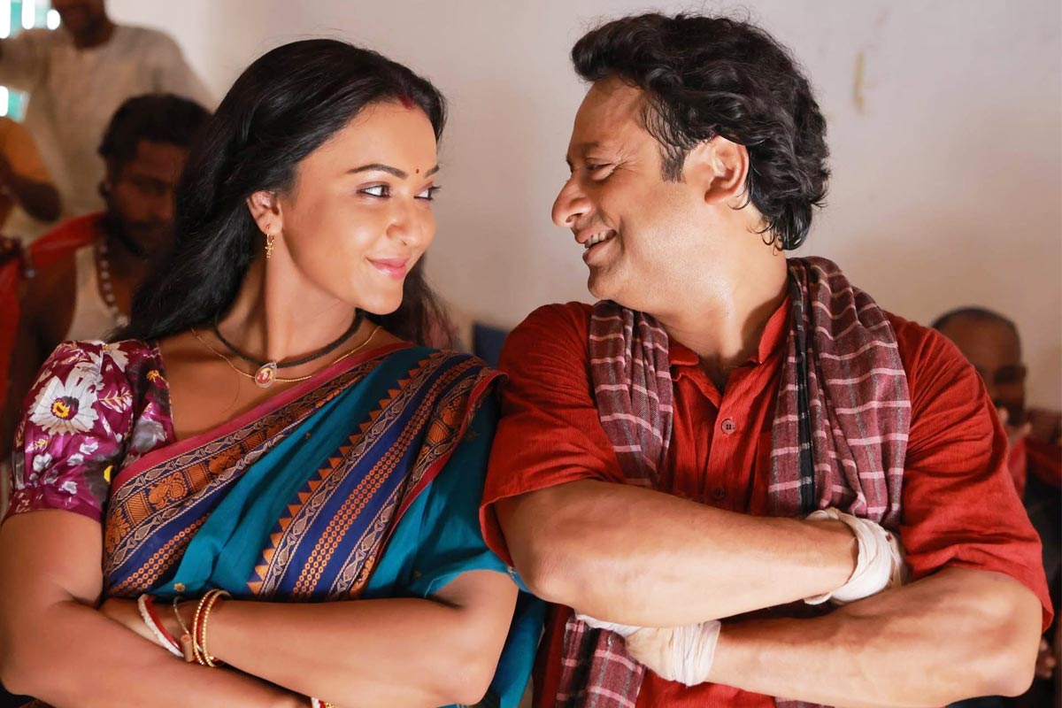 ‘রোমান্সে শিবুদার হাতেখড়ি আমার সঙ্গেই, স্ট্যাম্প পেপারে লিখে দিতে পারি…’, কী বললেন কৌশানী?