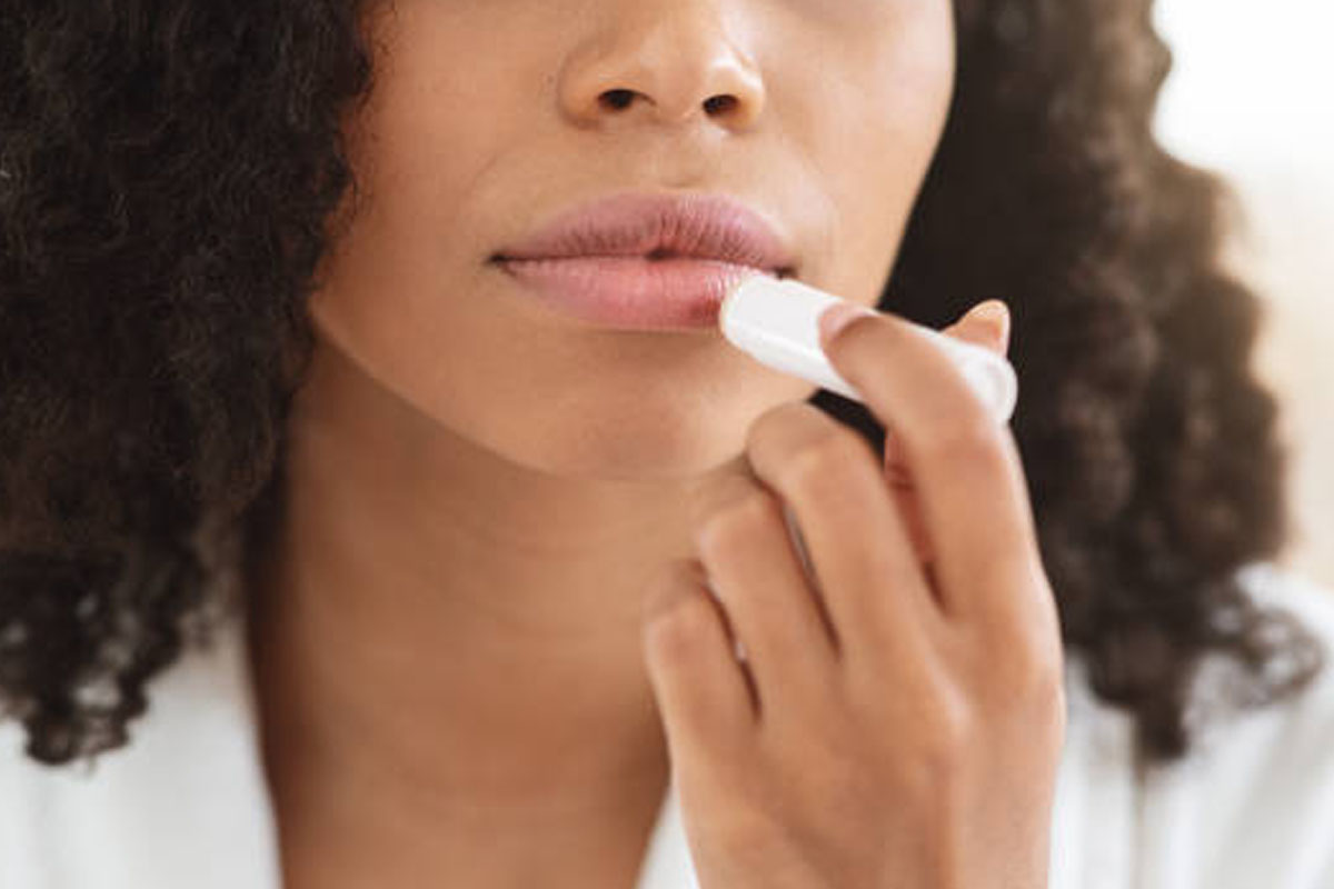 1. Lipstick Shade Guide: 3 Beauty Tips to Find the Right Colour Before Buying