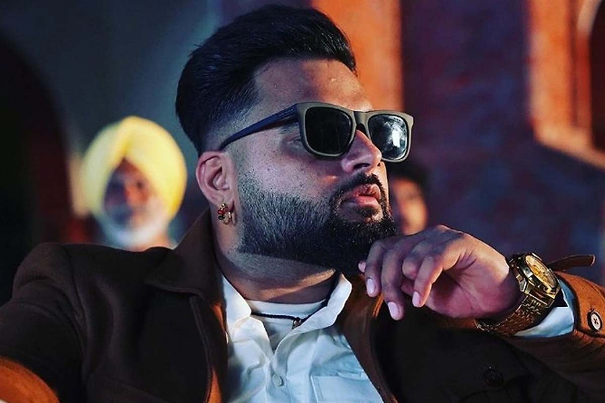 পাঞ্জাবি গায়ক গুলাবের বাড়িতে গুলিবর্ষণ! ‘বন্ধু’ সিধু মুসেওয়ালার খুনের বিচার চাওয়াই কাল?