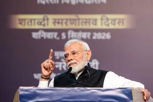 ‘লালকেল্লা থেকে ওষুধ দিয়েছি, এবার দিমাগি নকশালদের মুখোশ খুলছে’, জেন জির মন জয়ে বার্তা মোদির