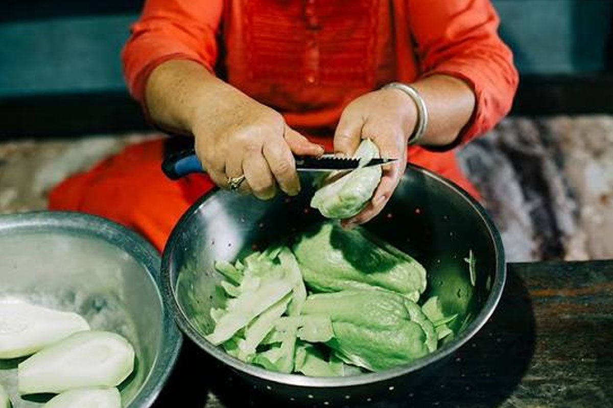 Squash momo gaining popularity in Delhi’s CR Park