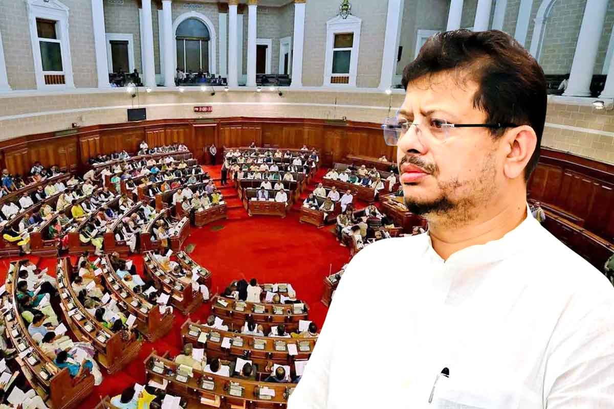 কমিশনে ঝুলে প্রতীক সিদ্ধান্ত, শিয়রে উপনির্বাচন! ঋত শিবিরের ১০ তৃণমূূল বিধায়ককে চিঠি স্পিকারের