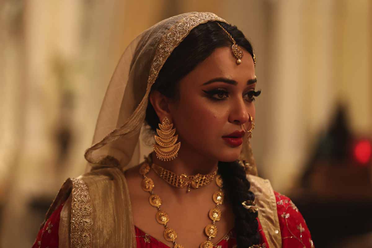 বৈজন্তীমালা-মাধুরীর পর চন্দ্রমুখী কৌশানী, সৃজিত বললেন, ‘নামের অর্থই তো চাঁদপানা মুখ’
