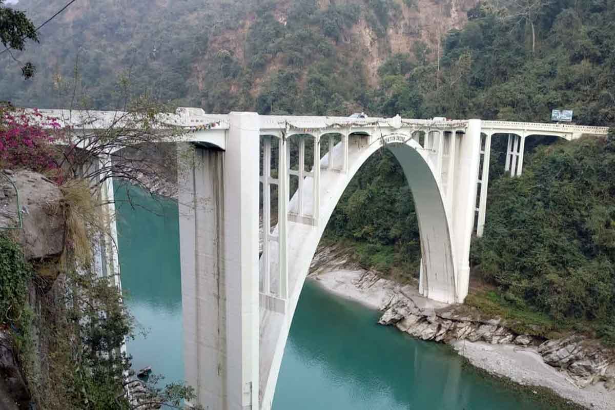 যুদ্ধ লাগলেও বিচ্ছিন্ন হবে না যোগাযোগ! চিকেনস নেকের সুরক্ষায় উত্তরবঙ্গে বিরাট পদক্ষেপ
