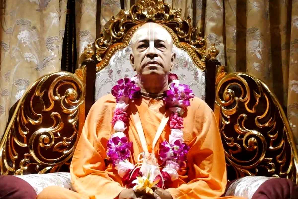 চৈতন্য মহাপ্রভুর প্রেমবাণী সুদূর পাশ্চাত্যে, শ্রীল প্রভুপাদের হাত ধরে গোটা বিশ্বে আজ কৃষ্ণভক্তির প্লাবন