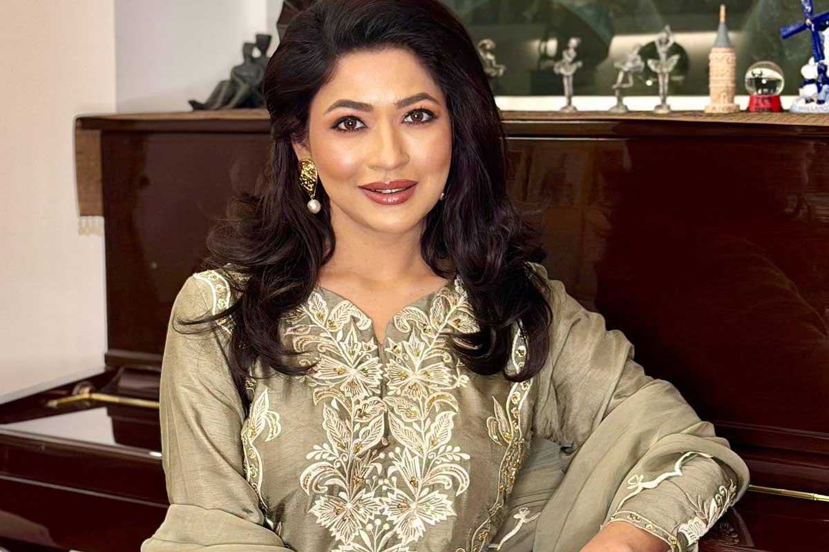 ‘জুলাই জঙ্গি’ কটাক্ষ থেকে শারীরিক হেনস্তা, ইটালিতে বাঁধনের উপর আওয়ামি লিগের হামলা!