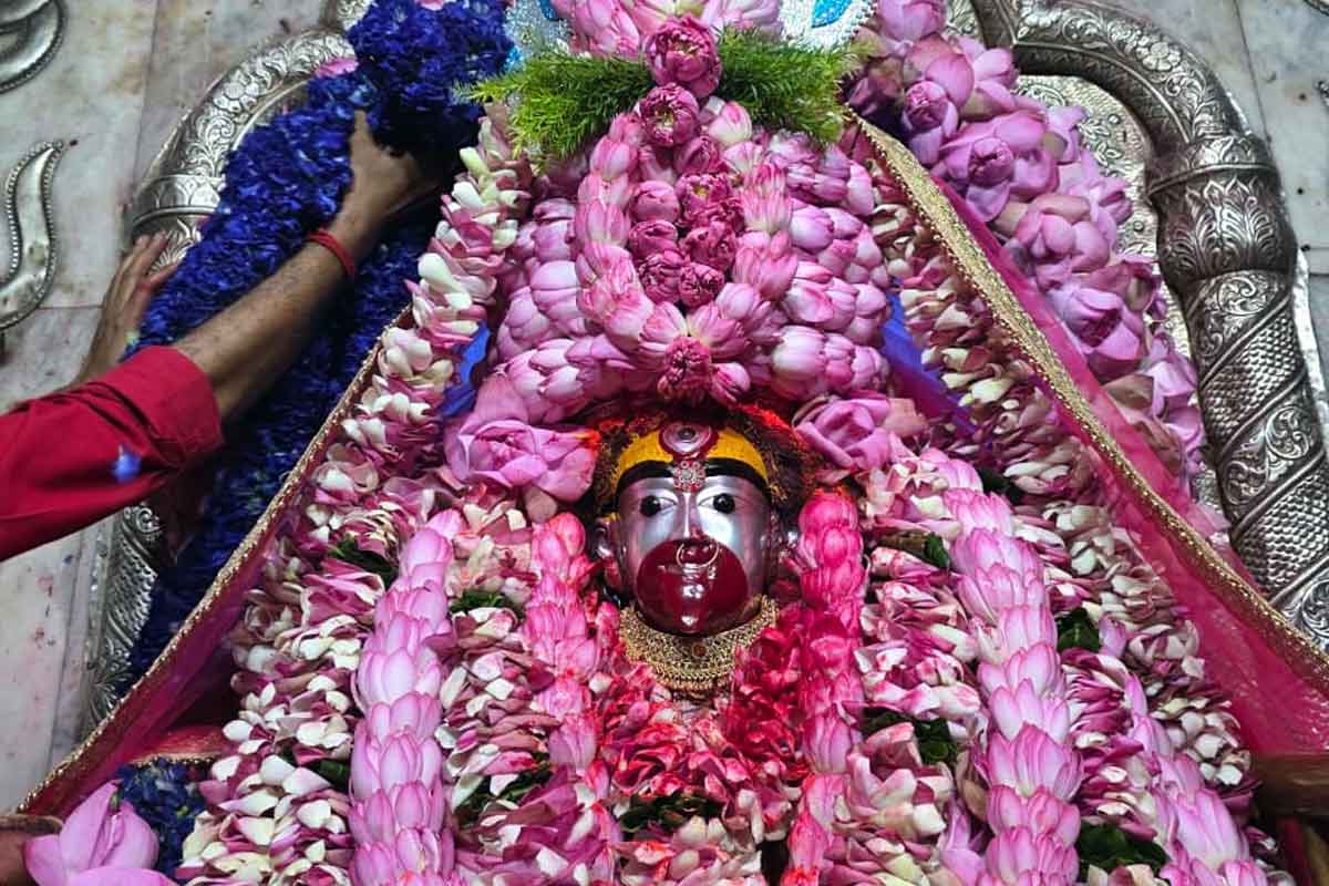 লক্ষ্মীবারেই কৌশিকী অমবস্যা! তারাপীঠ মন্দিরে যাওয়ার আগে রইল সমস্ত খুঁটিনাটি