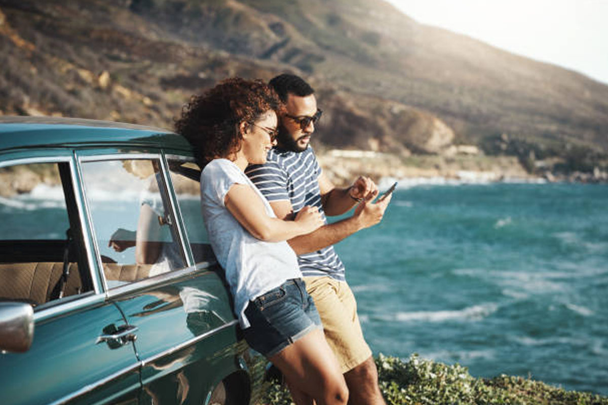 Romantic travel experience and wanderlove dating