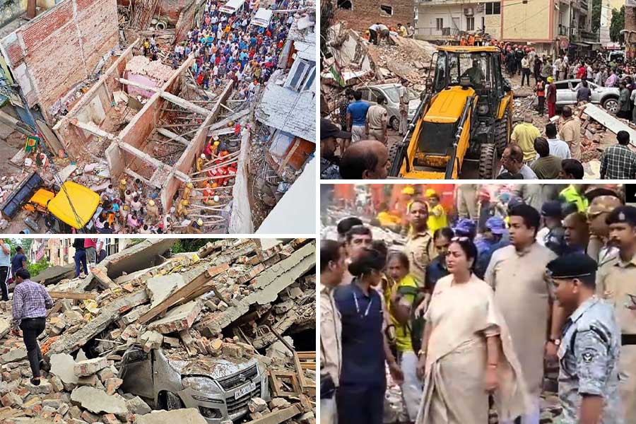 Delhi Building Collapse
