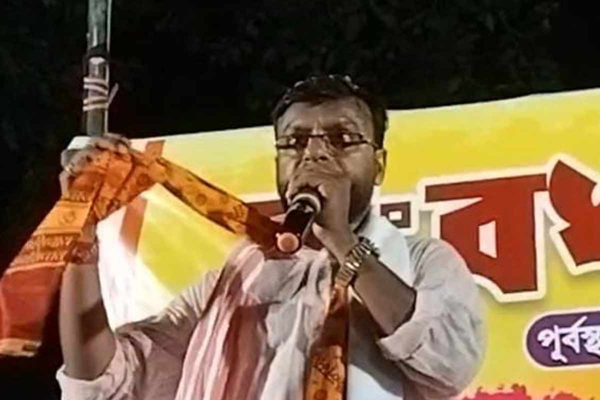 ‘২৫ টাকার গেরুয়া গামছা পরে বিজেপি হওয়া যাবে না’, ‘নব্য’দের কড়া হুঁশিয়ারি নেতার