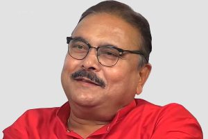‘রাজনীতি দুষ্কৃতীদের আস্তাকুঁড়’, সন্ন্যাস নেওয়ার ইঙ্গিত ‘বীতশ্রদ্ধ’ মদনের